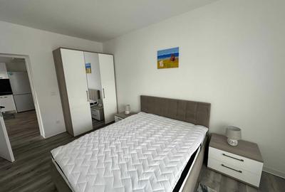 Apartament cu 3 camere decomandat în Central - 1