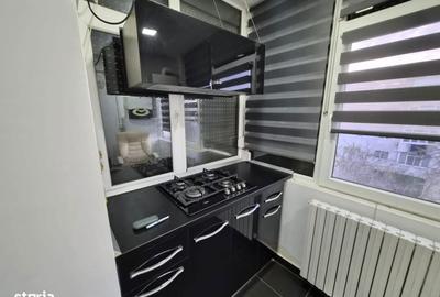Apartament cu 3 camere în C5 - 9