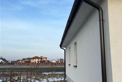Casa individuala, predare la cheie, 4 camere, Stupini - 2