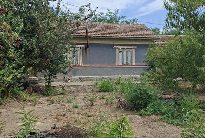 Casa cu teren 1060m - 3