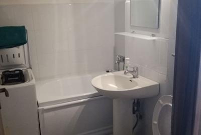 Apartament cu 2 camere decomandat în Central - 4