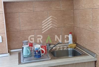 Apartament cu 2 camere semidecomandat, mobilat în Zorilor - 3
