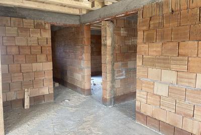 Casă cu 3 camere în Aleșd - 3