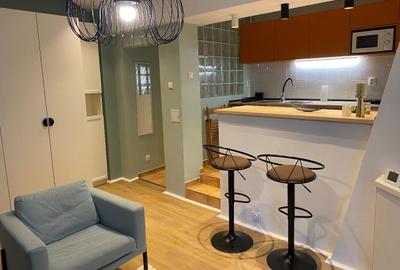 Universitate, 2 camere cochet, centrală proprie,  40 mp, prima închiriere - 1