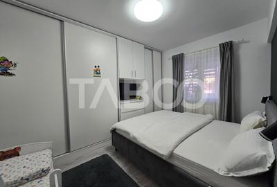 Apartament cu 2 camere decomandat, mobilat în Vasile Aaron - 4