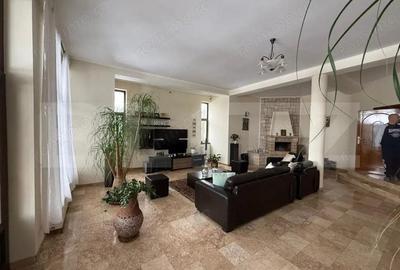 Casă cu 8 camere cu Teren 2759 Mp în Mușcel - 8