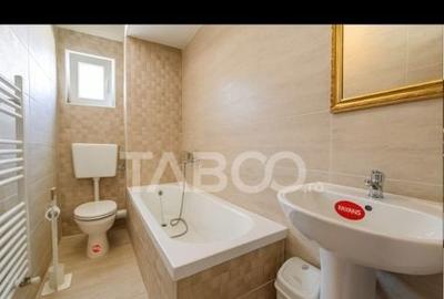 Apartament cu 3 camere decomandat în Poiana Brașov - 3