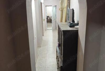 Casă cu 3 camere cu Teren 1270 Mp în Cezieni