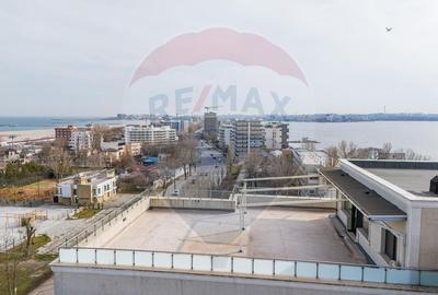 Penthouse de vanzare in Mamaia vedere frontala lac si marea Neagra - 58