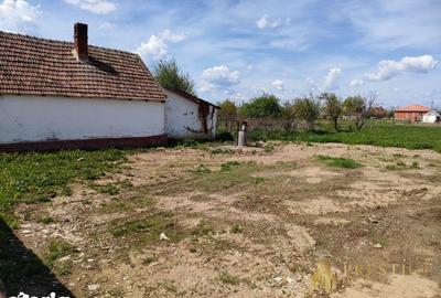 Teren de 1410 mp, în Girișu de Criș - 1