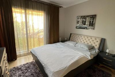Casă cu 5 camere cu Teren 450 Mp în Central