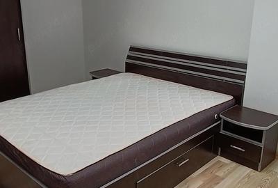 Apartament cu 3 camere decomandat în Apărătorii Patriei - 2