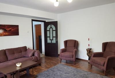 Particular inchiriez 2 camere aproape de Metrou Piata Sudului gata de mutat - 1