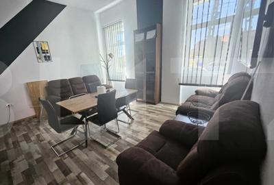 Apartament cu 3 camere semidecomandat în Central - 6