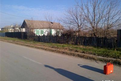 Teren de 2001 mp, în Tudor Vladimirescu - 1