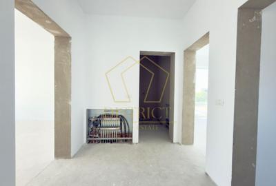 Duplex cu 5 camere cu Canalizare în Dumbrăvița - 12