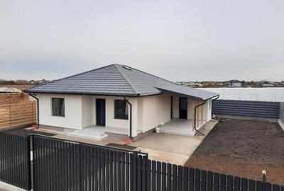 FARA COMISIOANE casa PARTER pod terasa la cheie utilitati merita vazuta - 5