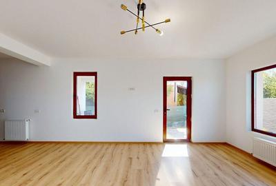 Casă cu 4 camere cu Teren 192 Mp în Domnești - 8