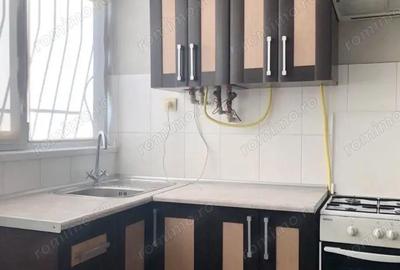 Garsoniera zona 1 Decembrie - 3