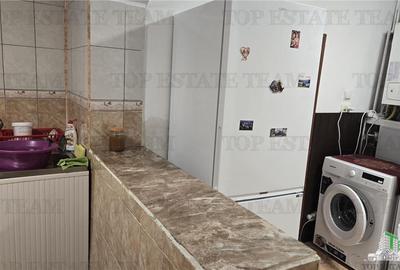 Apartament cu 5 camere decomandat în Giulești - 16