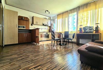 Apartament cu 3 camere semidecomandat, mobilat în UTA - 1