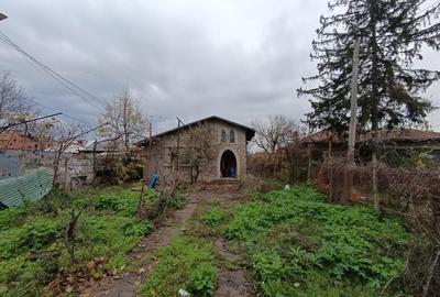 Teren 1163 mp în centrul Mogoșoaiei | Utilități + imobil existent | Oportunitate - 3