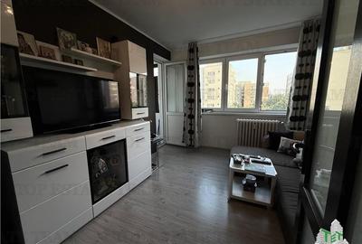 Apartament 2 camere RENOVAT, la 2 minute de Plaza Romania - 1