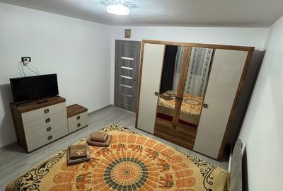Apartament cu 2 camere decomandat în Casa de Cultură - 6