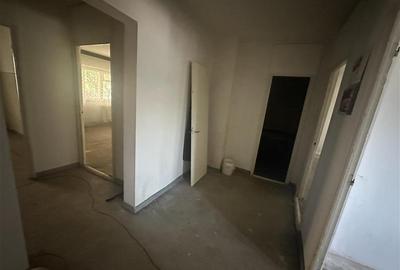Decomandat, model mare cu centrală proprie Steaua - 5
