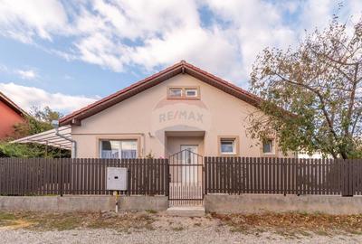 Casa individuala de vanzare 100mp, 600mp teren, garaj, zo... - 2