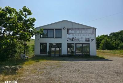 Spațiu comercial, de 690 mp, în Central - 1