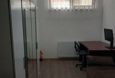 Apartament cu 3 camere decomandat în Tineretului - 6