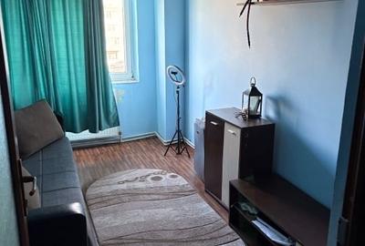 Apartament cu 4 camere decomandat, mobilat în Cumpăna - 1