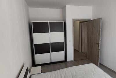 Apartament cu 3 camere decomandat, mobilat în Metalurgiei - 34