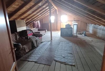 Casă cu 4 camere cu Teren 1130 Mp în Central - 6