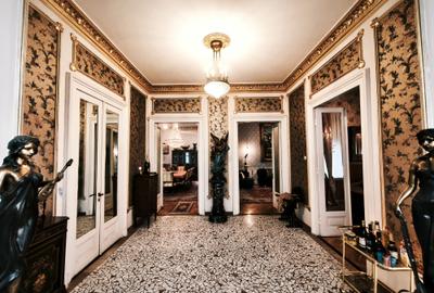 Casă cu 10 camere în Grădina Icoanei