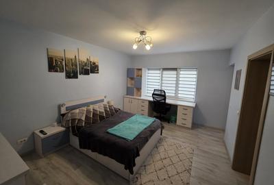 Apartament cu 3 camere decomandat, mobilat în Bucium - 10