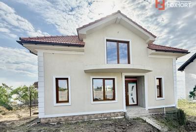 Casă individuală cu 4 camere cu Canalizare în Sânandrei - 1