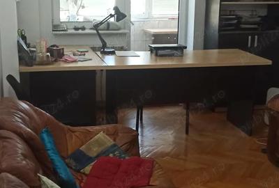 Apartament cu 3 camere decomandat în Libertății - 2
