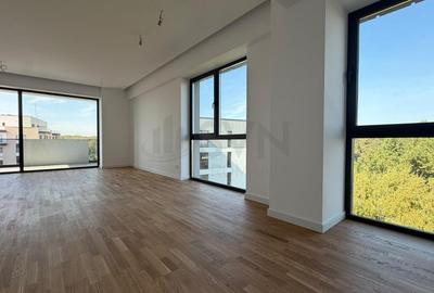 Apartament cu 3 camere decomandat în Pipera