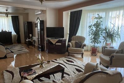 Casă cu 6 camere cu Teren 630 Mp în Primo - 4