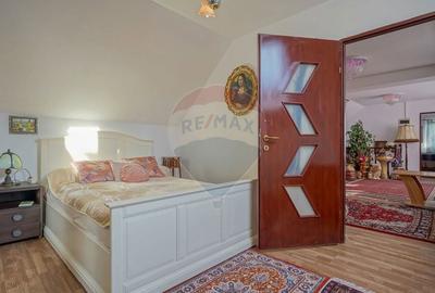 Casă cu Teren 590 Mp în Cernatu - 16