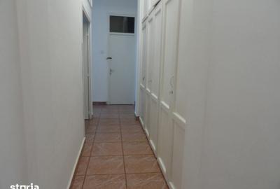 Spațiu comercial, de 146 mp, în Intim - 9