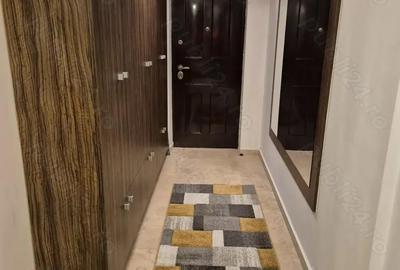 Apartament cu trei camere de inchiriat, zona lini?tita - 8