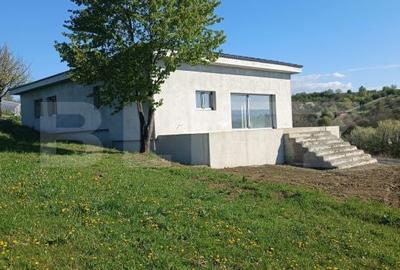 Casă cu 4 camere cu Teren 700 Mp în Central - 3