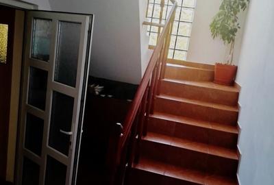 Casă cu 4 camere în Satu Nou - 3