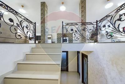 Casă cu 6 camere cu Canalizare în 23 August (Cațelul) - 17