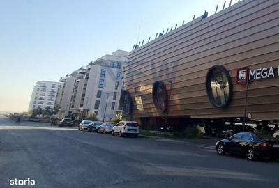 Spațiu comercial, de 900 mp, în Central