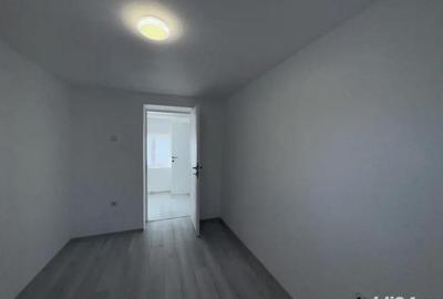 Casă cu 3 camere în Roman - 12