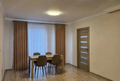 Apartament cu 3 camere semidecomandat, mobilat în Florești